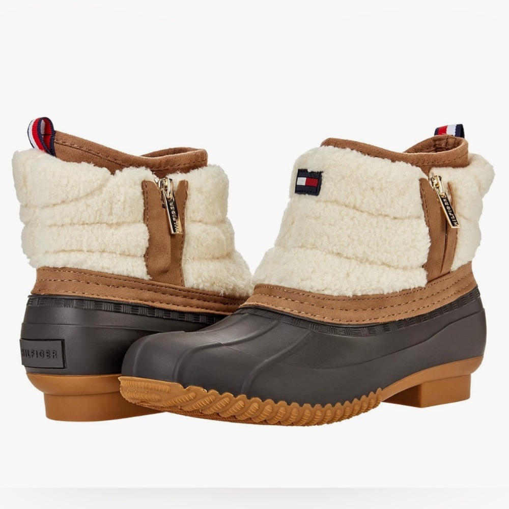 Tommy Hilfiger beige black tan shearling  career short ankle rain winter Boots